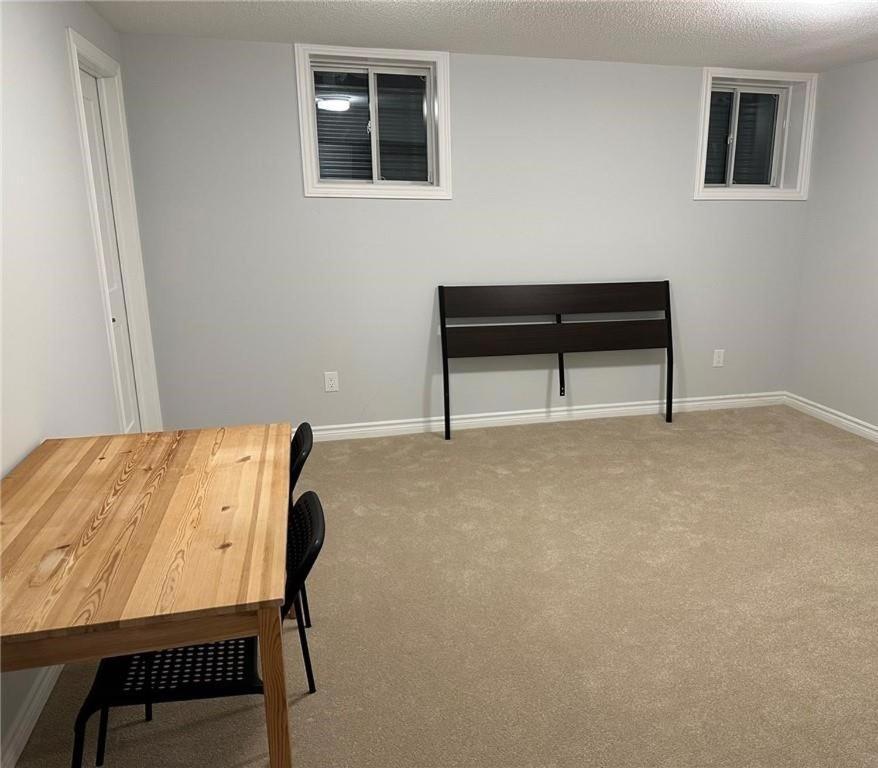Lovely 2 Bedroom 2 Bath *